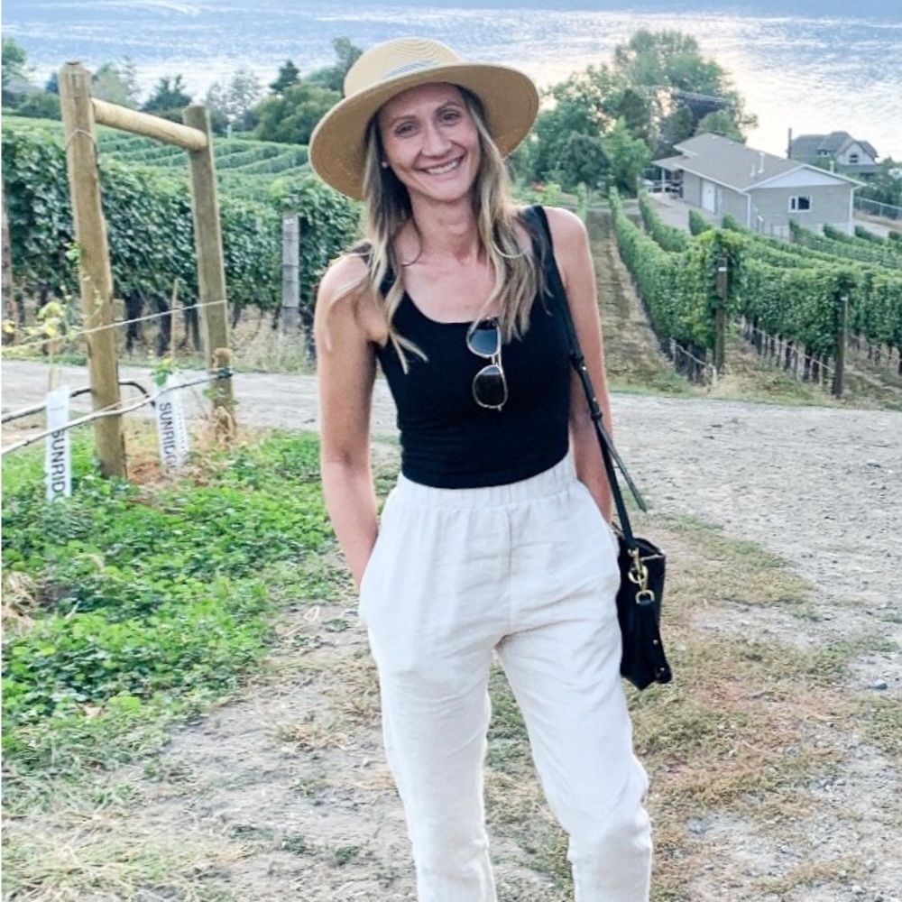 Meet your Posher, Nicole